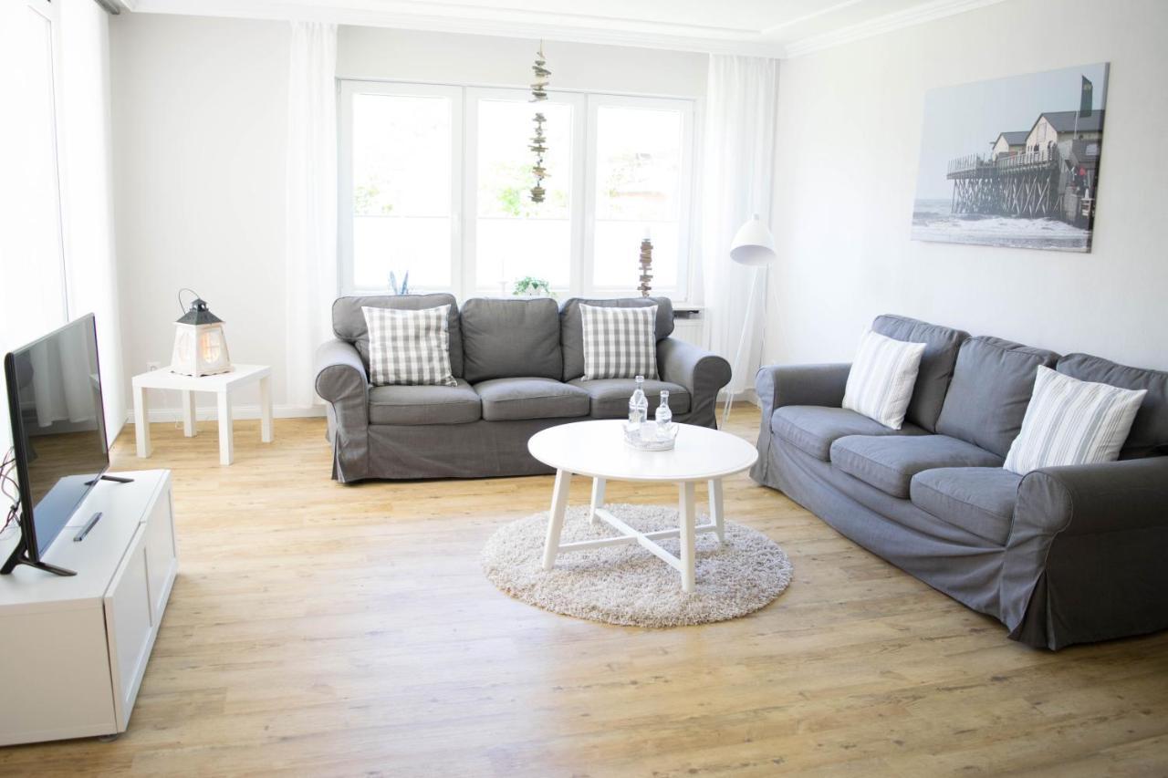 Nordic Im Deichhaus Apartment Husum  Bagian luar foto