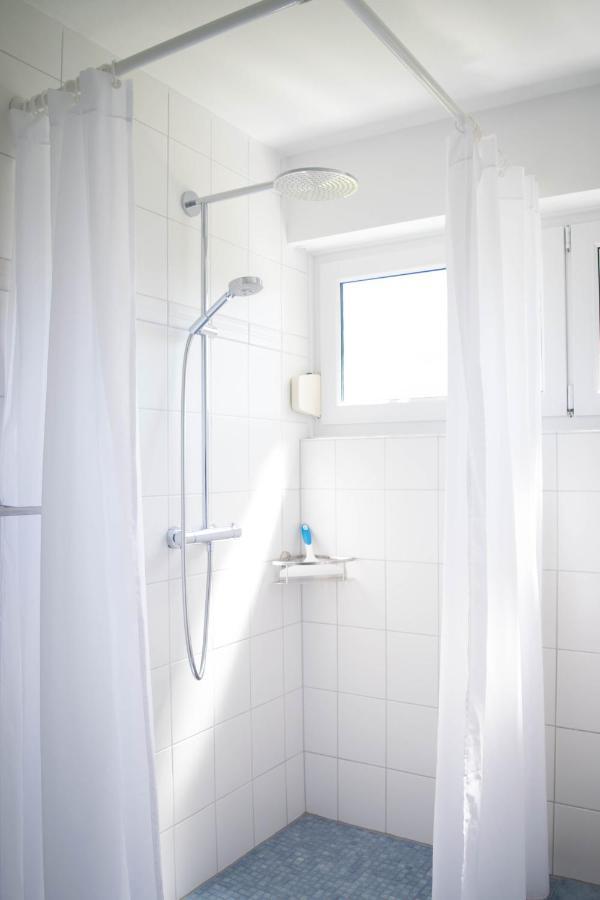 Nordic Im Deichhaus Apartment Husum  Bagian luar foto