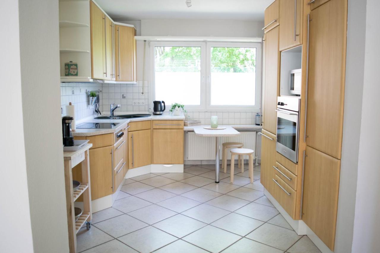 Nordic Im Deichhaus Apartment Husum  Bagian luar foto